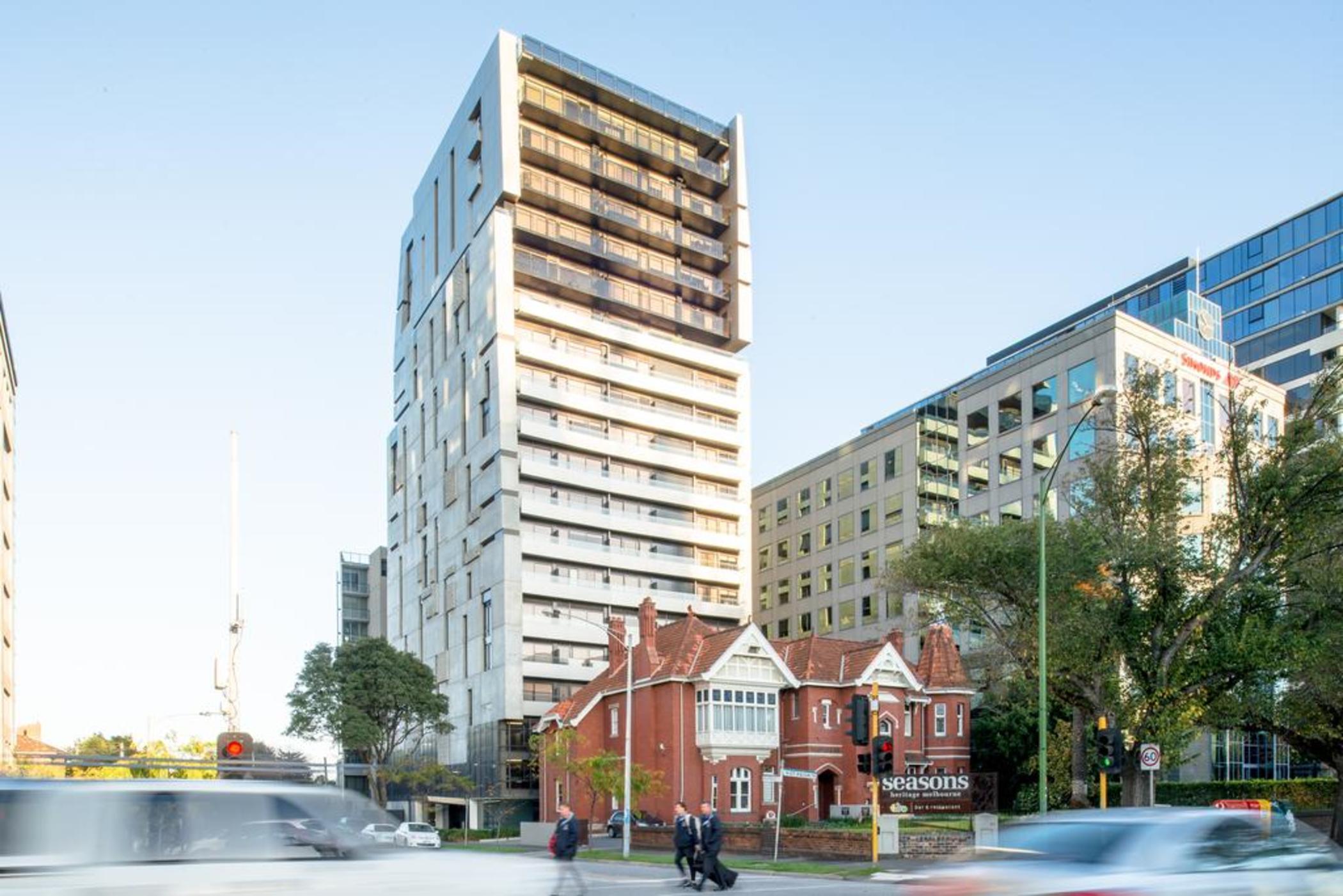 Seasons Heritage Melbourne Aparthotel Exterior photo